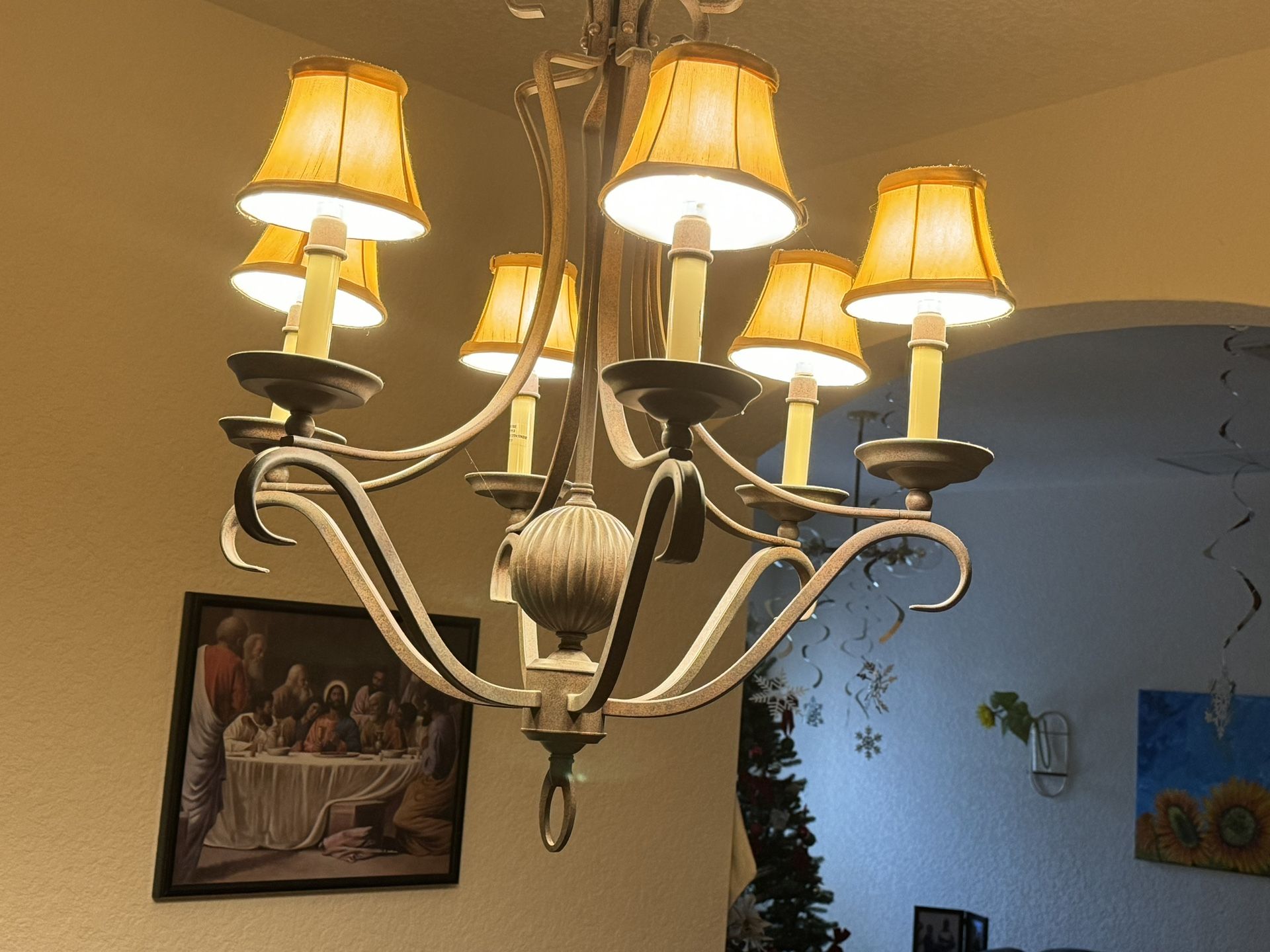 Light Fixtures And Floor Lamp