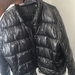 Calvin Klein puffer jacket basically new