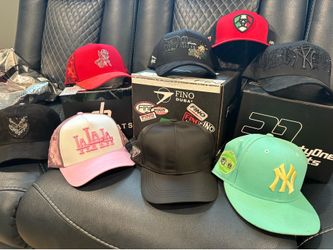 Dandy, Fino, Barbas and 31 hats