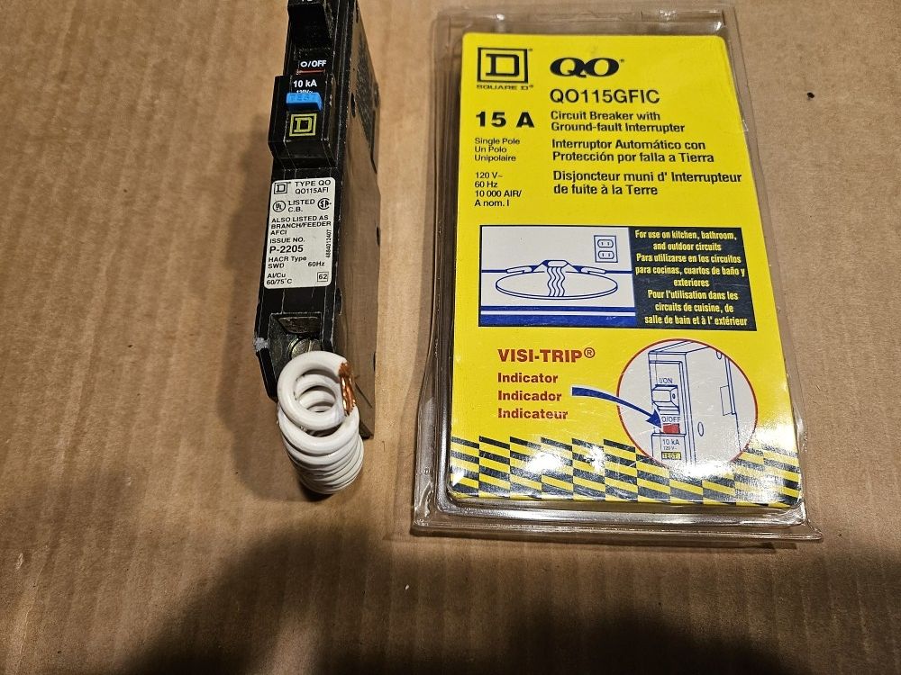 Circuit breaker QO115GFIC