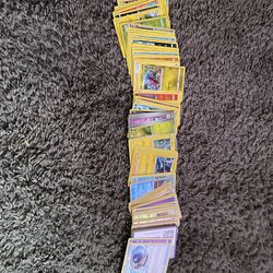 Lot Of Pokémon Bulk Cards 