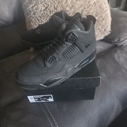 Jordan 4s Black Cats 