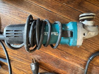 Makita angle grinder