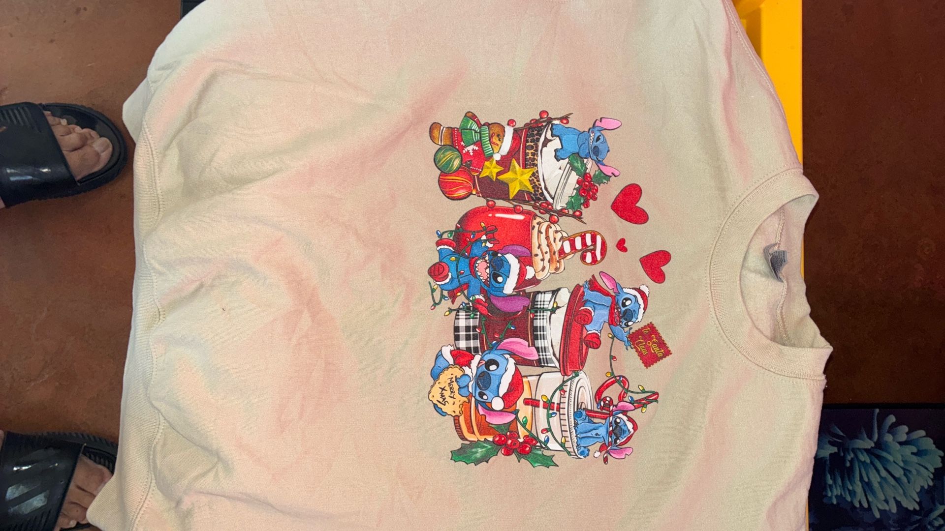 Disney Sweatshirt Size Medium Stitch