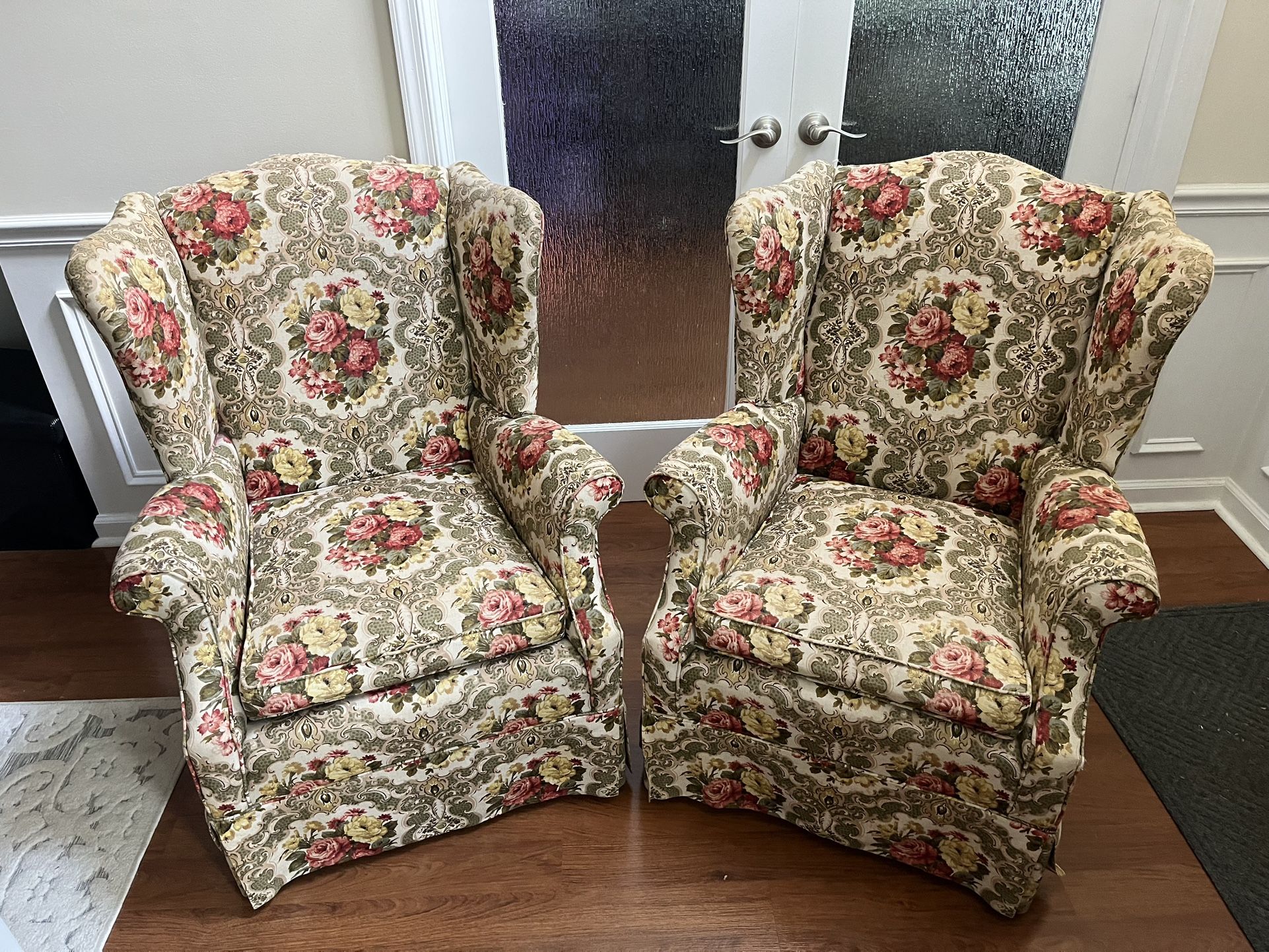 Set of antique arm chairs