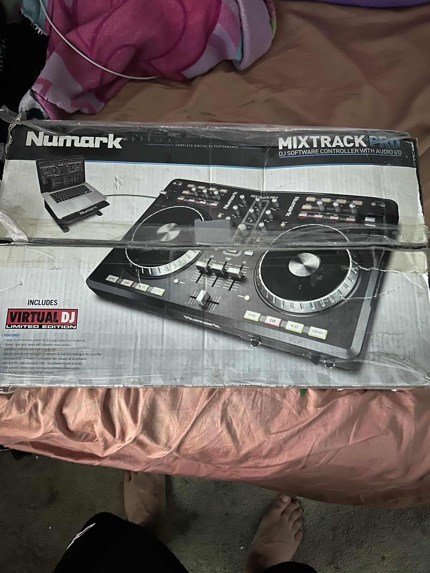 Dj Set Mixtrack Pro 