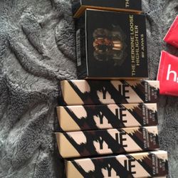 Make Up 