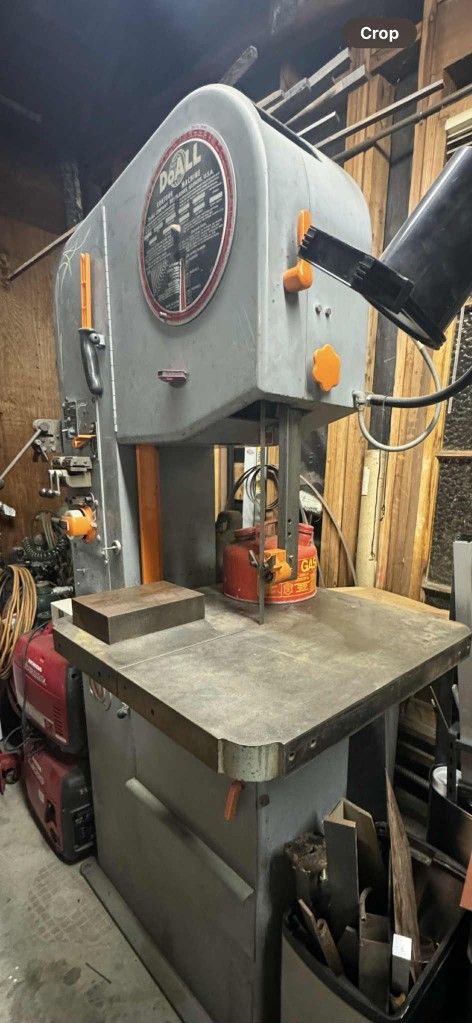 DoALL 1612-0 Vertical Bandsaw with Blade Welder Excellent Condition -

440V Three Phase
