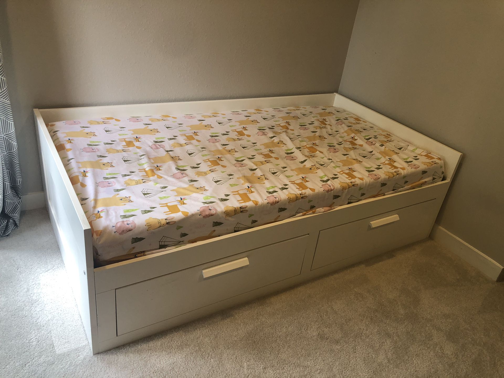 Twin bed (4 functions)