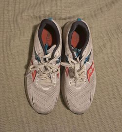 Brooks Women's Running Shoes Size 9