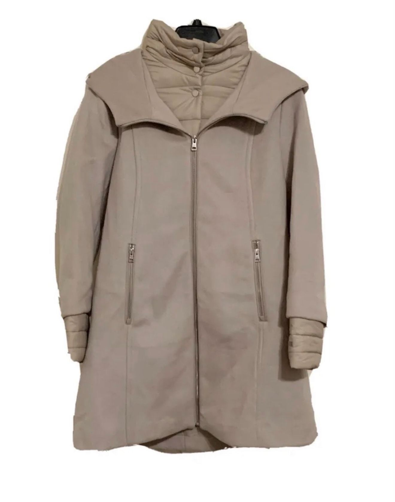 Soia Kyo Rooney Hooded Mixed Media Coat 🔥 **NEW**