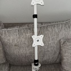 VIVO vertical monitor mount