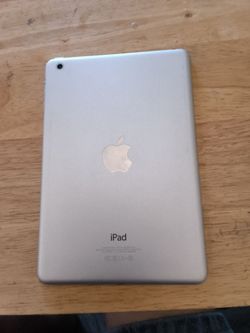 iPad Mini.  Looks new or close to it.