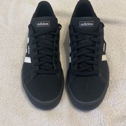 New Adidas Shoes Size Men’s 10.5 