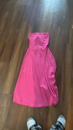 Size large fits like a medium