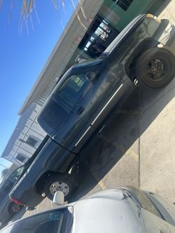 Chevy Silverado (Work Truck)