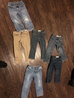 Levi pants size 4t price is for all