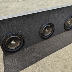 JL Audio (3) 10" subwoofer box 