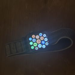 Apple Watch Series 6 (40 mm) – Great Condition w/ Charging Cable