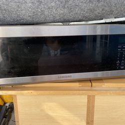 Samsung Over The Range Microwave. 