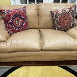 Loveseat And/Or Oversized chair w/ottman