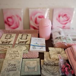 Pink Bathroom Decor 
