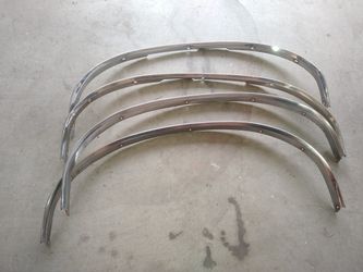 Chrome finder trim for 70-72 Cutlass supreme
