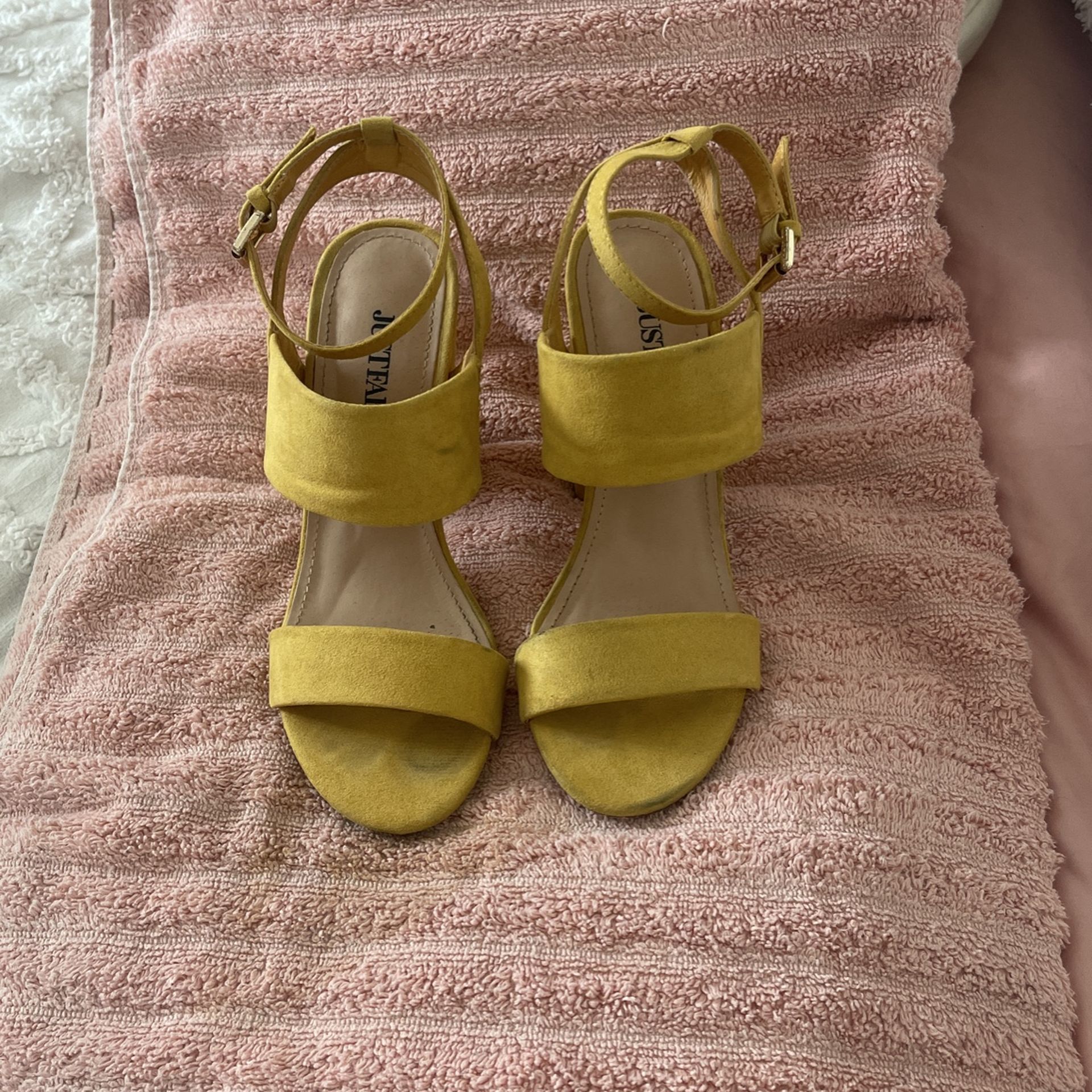 Yellow Heels 5 1/2 