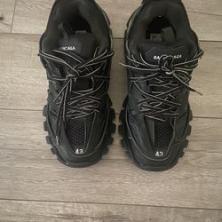 Balenciaga track LED