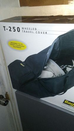 Traveling cover bag