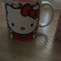 Hello Kitty Mugs 