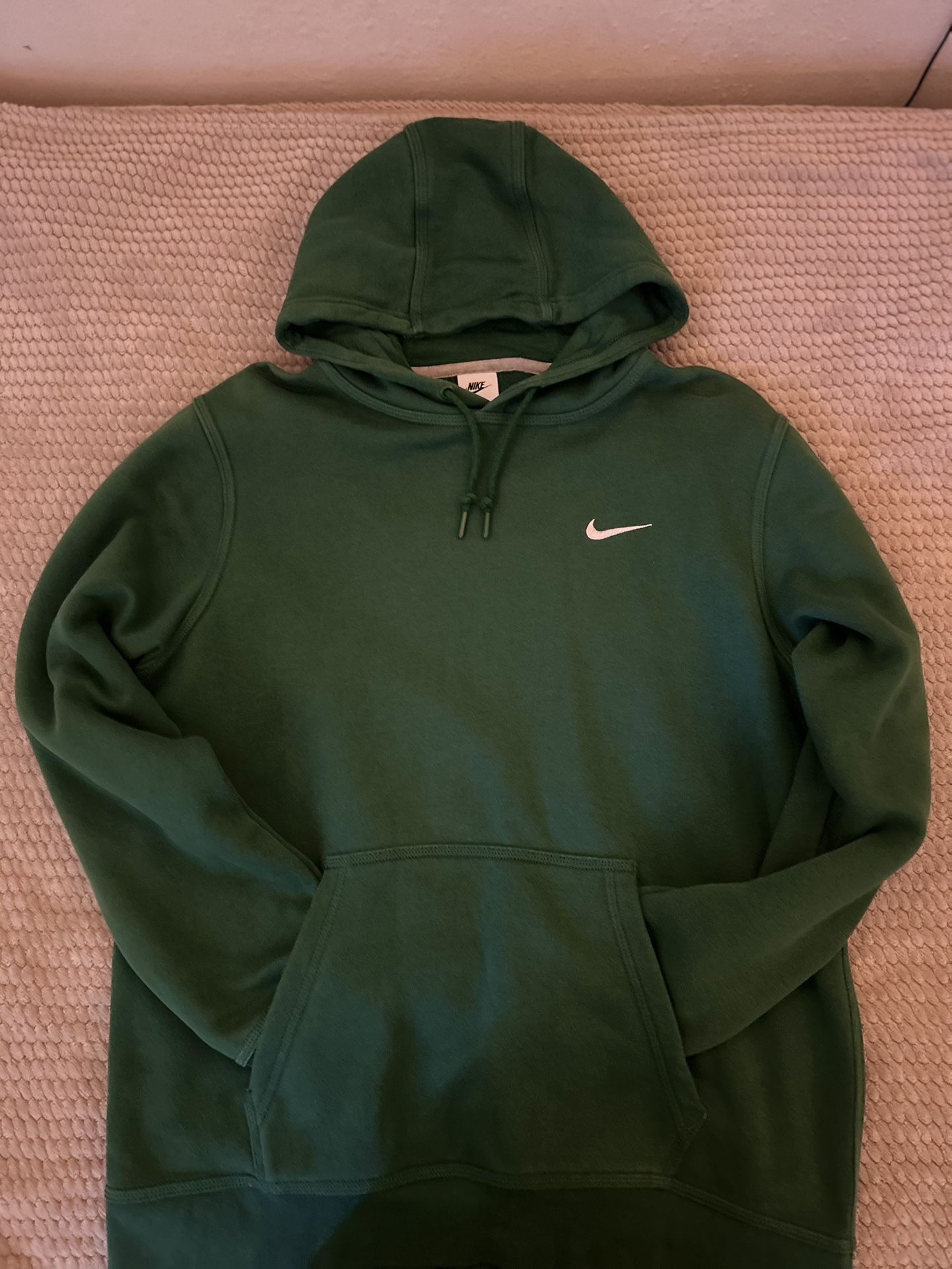 GREEN NIKE HOODIE