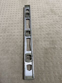 24” INCHES EMPIRE ALUMINUM LEVEL 