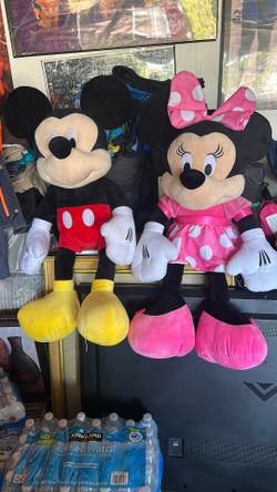 Mickey and Minnie 36 inches tall granddaughter moved out of town couldn’t take him