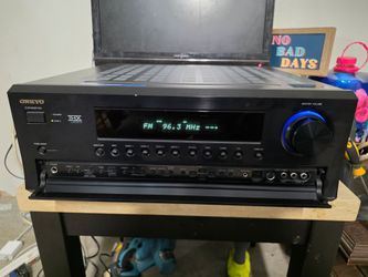 Onkyo TX-SR703 7.1 Channel AV Receiver Home Theater Surround