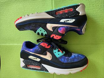 Nike Air Max 90 Galaxy Sneakers