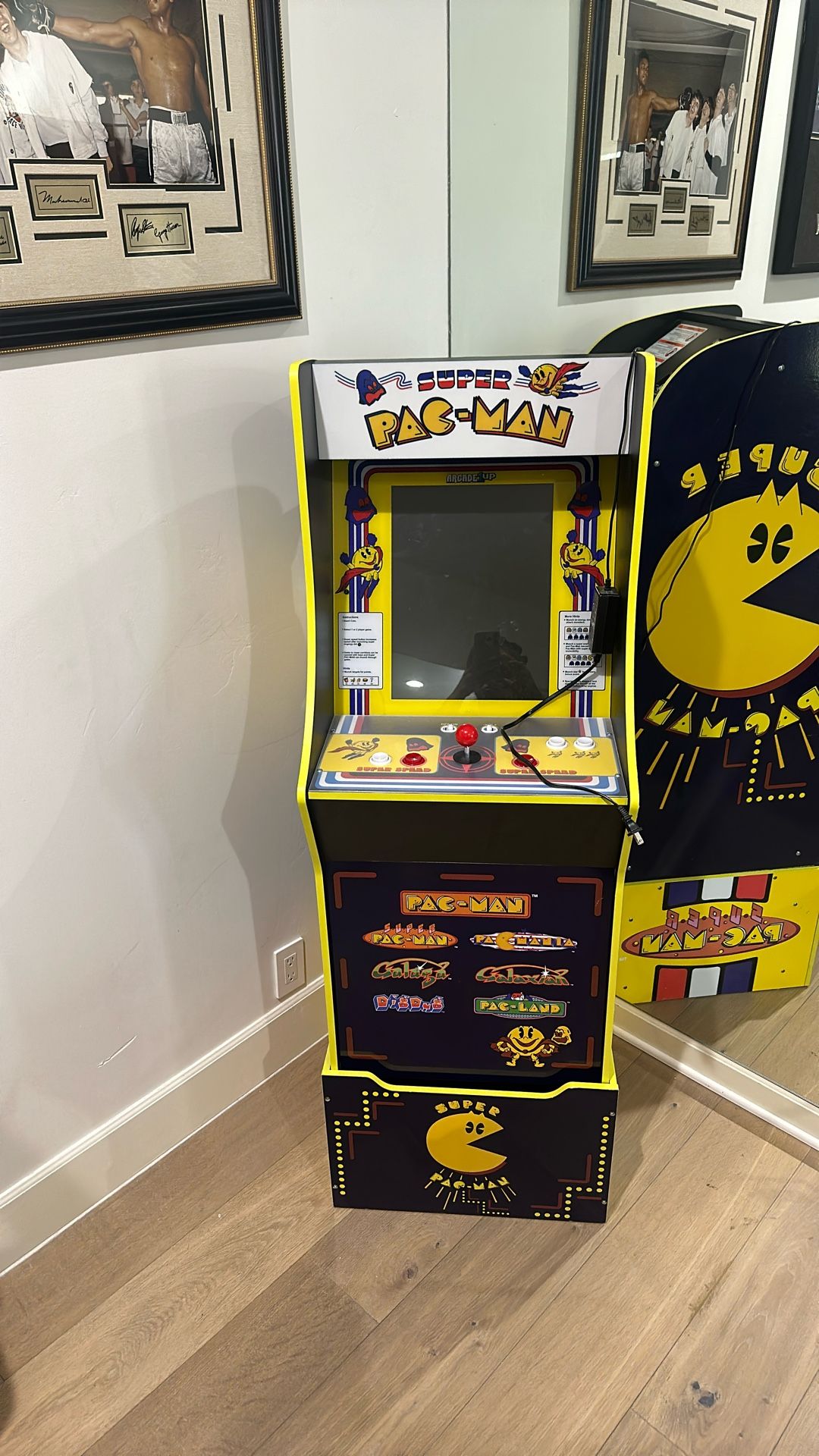 Arcade 1Up Super Pac-man