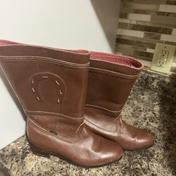 Size 6 Ladies Leather Western Boots 