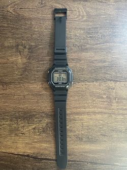 Casio F-108 WH Men’s Watch Like New