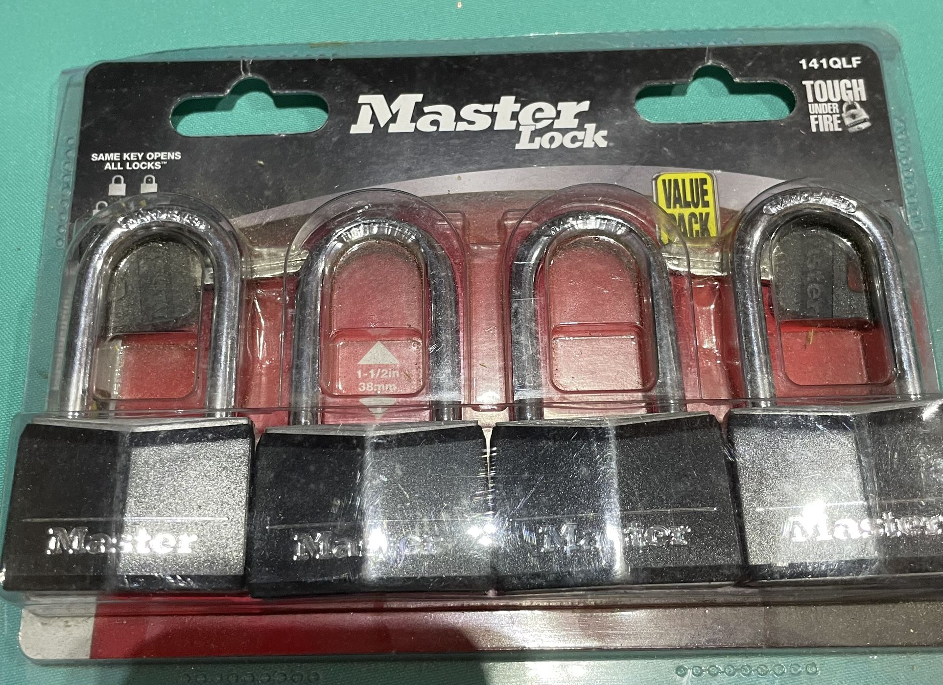 Master Lock 4 Pack