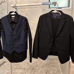 Size 8 Boys Suit Set 