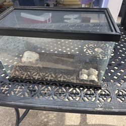 Reptile tank