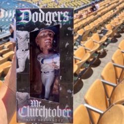 Kike Hernandez Bobblehead Dodgers Sga 2025