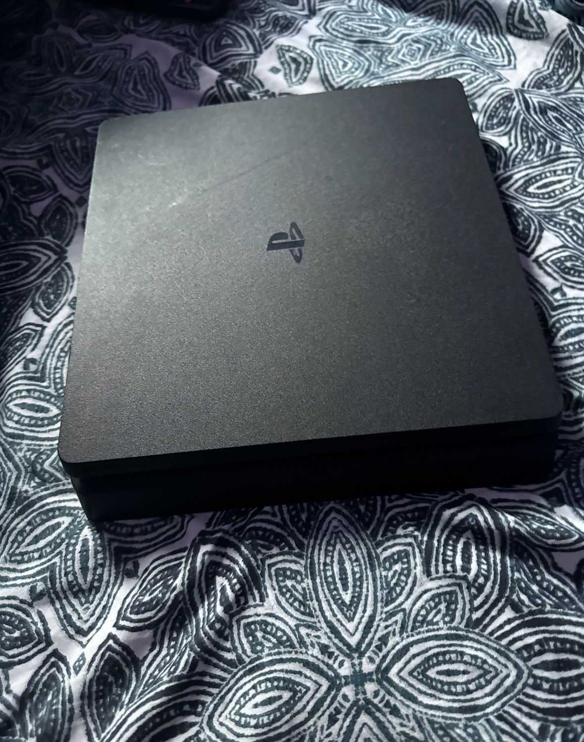 PS4 Slim