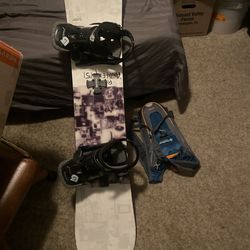 Snowboard and bindings