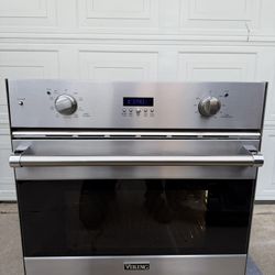 Viking Electric Wall Oven 30”