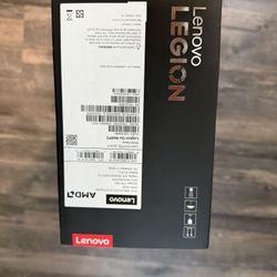 Legion Go 2- 8.8” 144 Hz 2K OLED Gaming Handheld