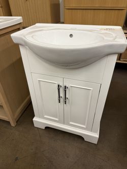24” Bathroom vanity 