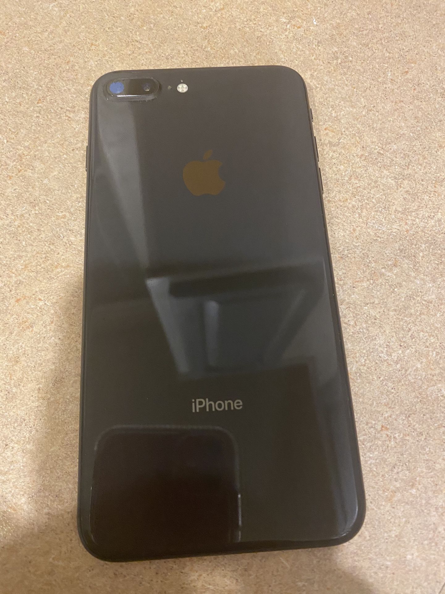 Apple iPhone 8+ t-mobile