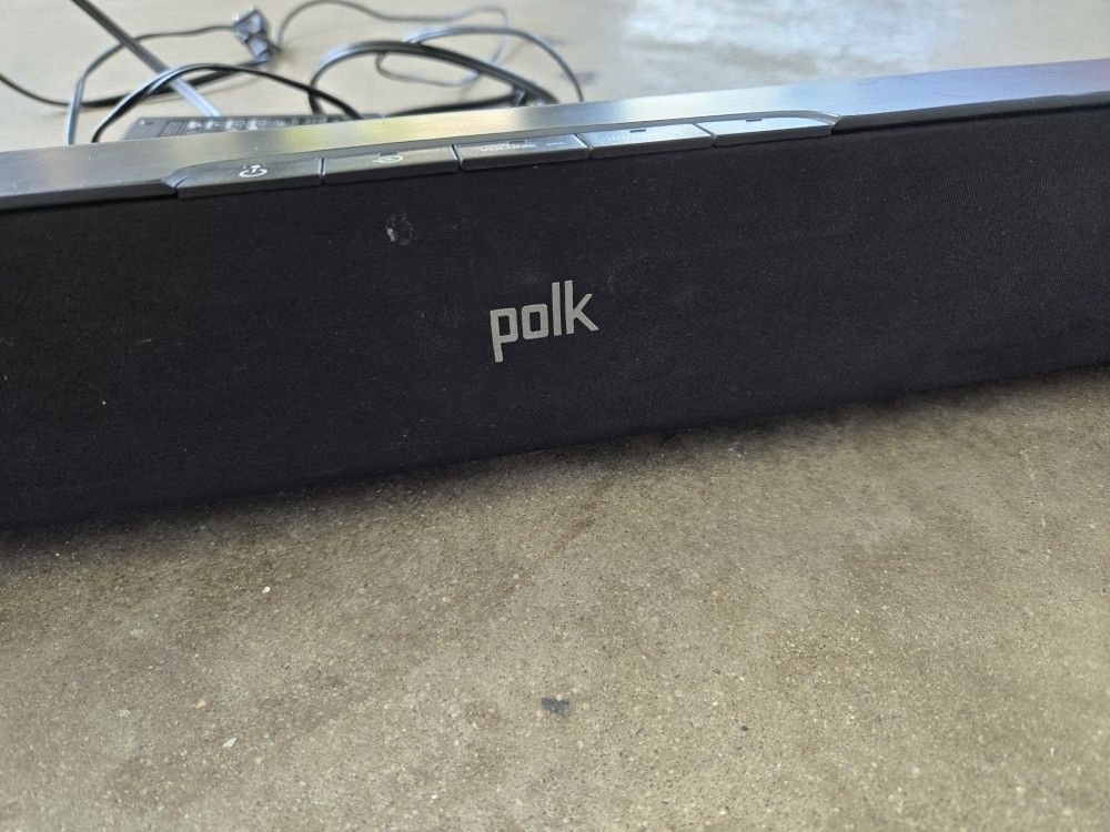 Polk Sound Bar With Remote